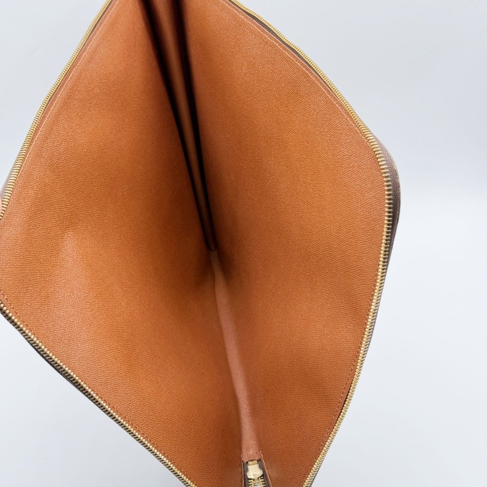 Louis Vuitton Monogram Poche Documents Portfolio (size 15 x 11 in) - 1989 France - Picture 8 of 12